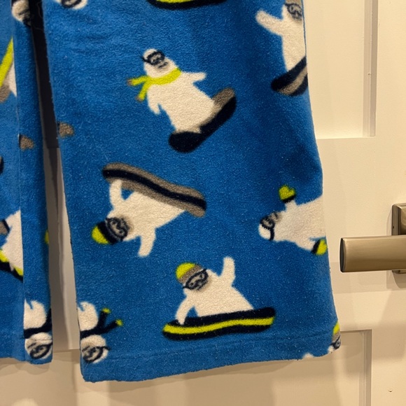 Gap Kids, boy’s fleece PJ bottoms - Picture 3 of 7
